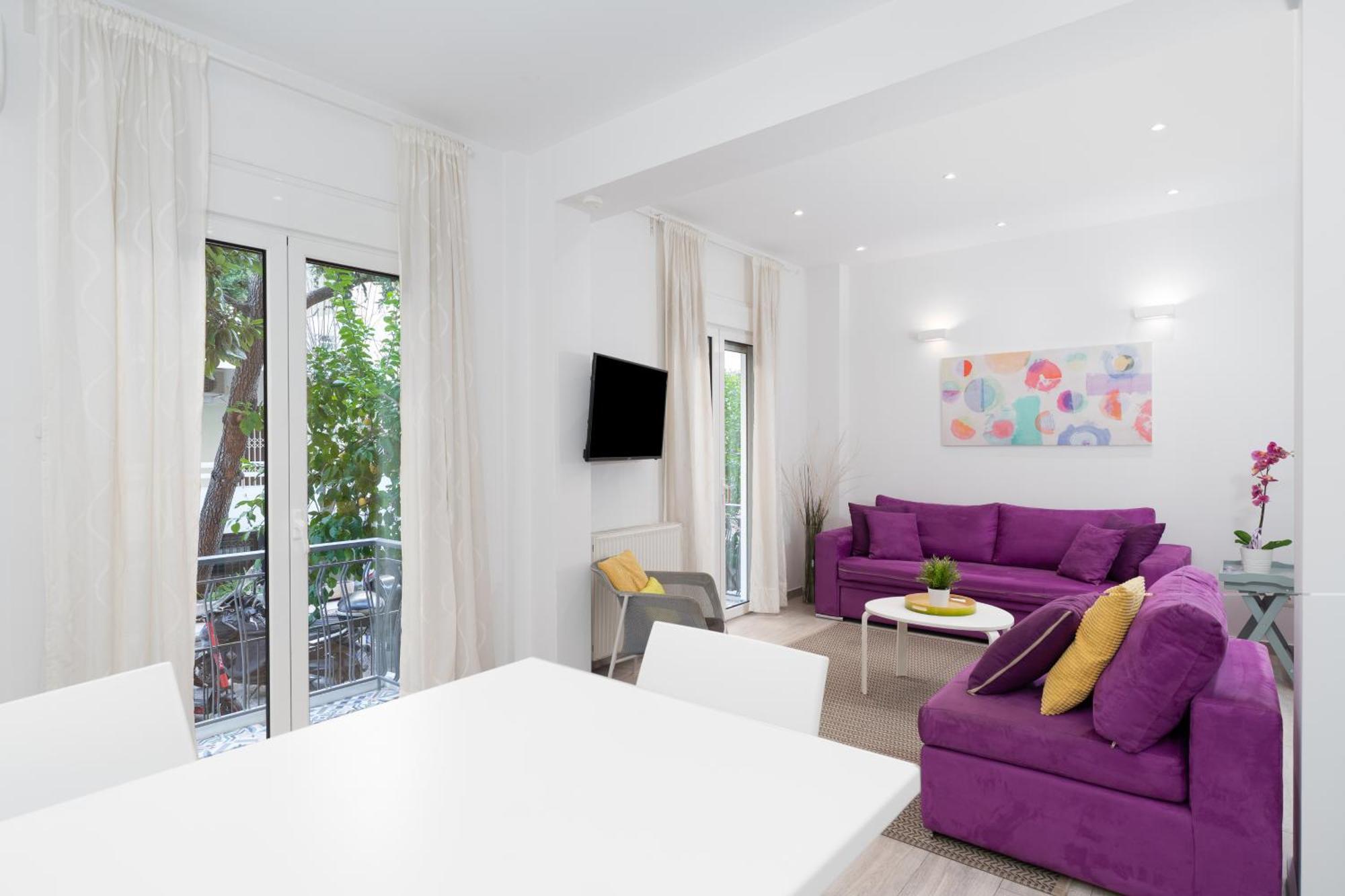 Spacious Modern Apartment In Athens Near Metro ภายนอก รูปภาพ