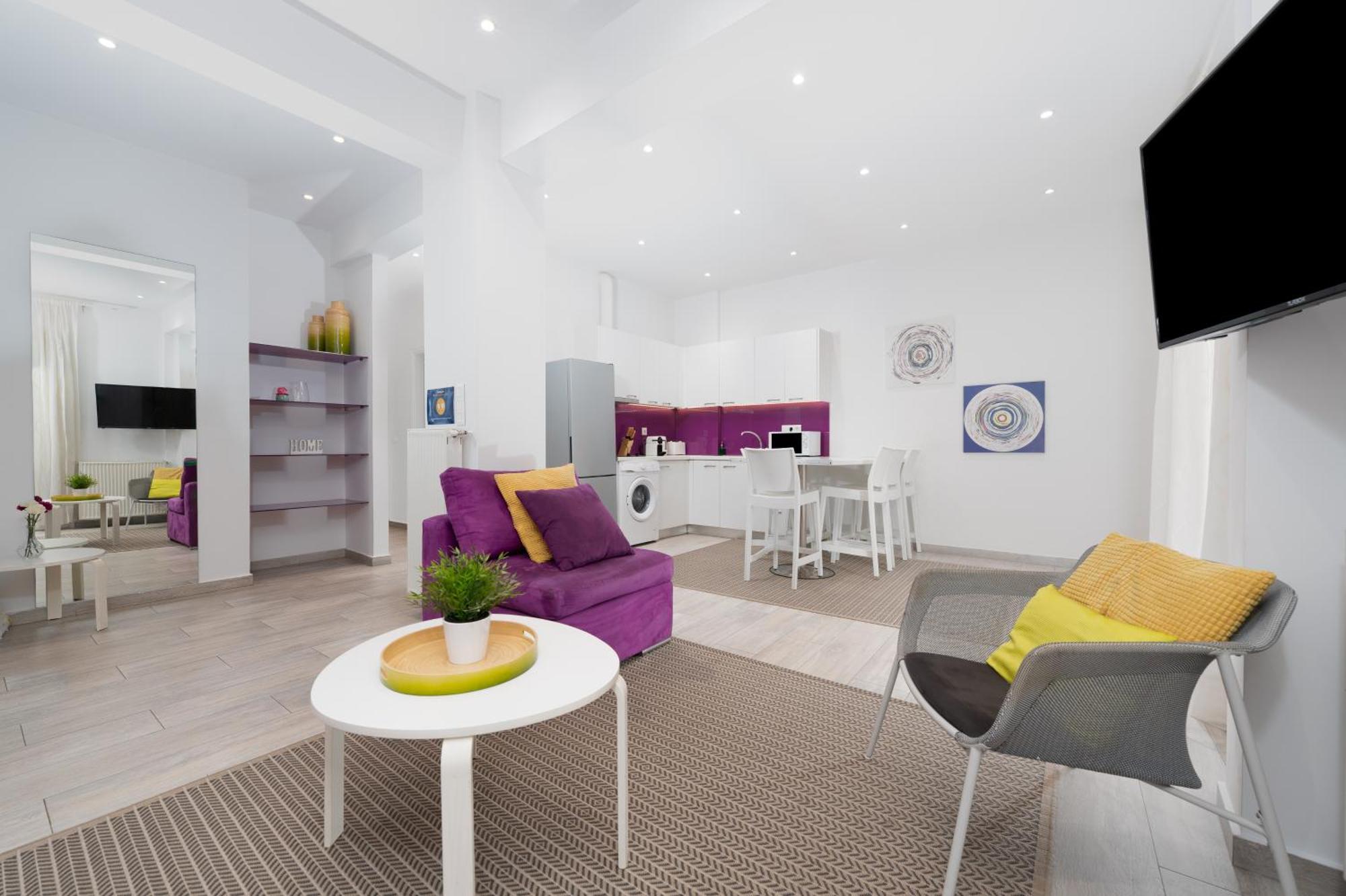 Spacious Modern Apartment In Athens Near Metro ภายนอก รูปภาพ